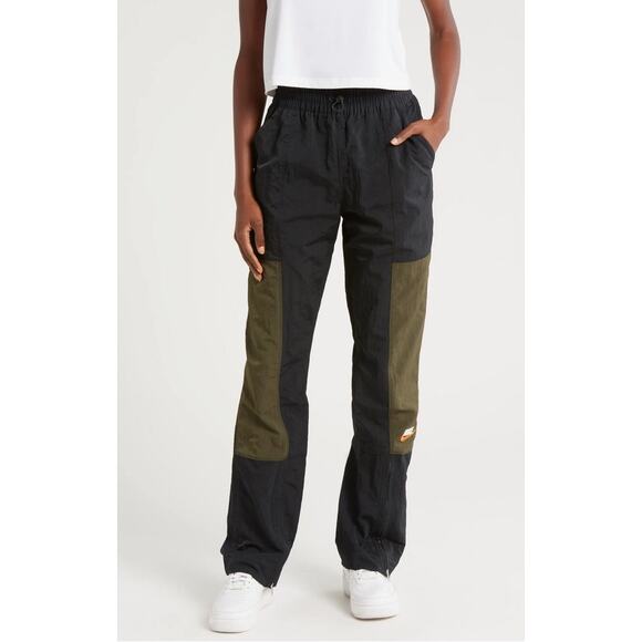 Nike Women's city utility woven high-rise pants size XL - Picture 1 of 8
